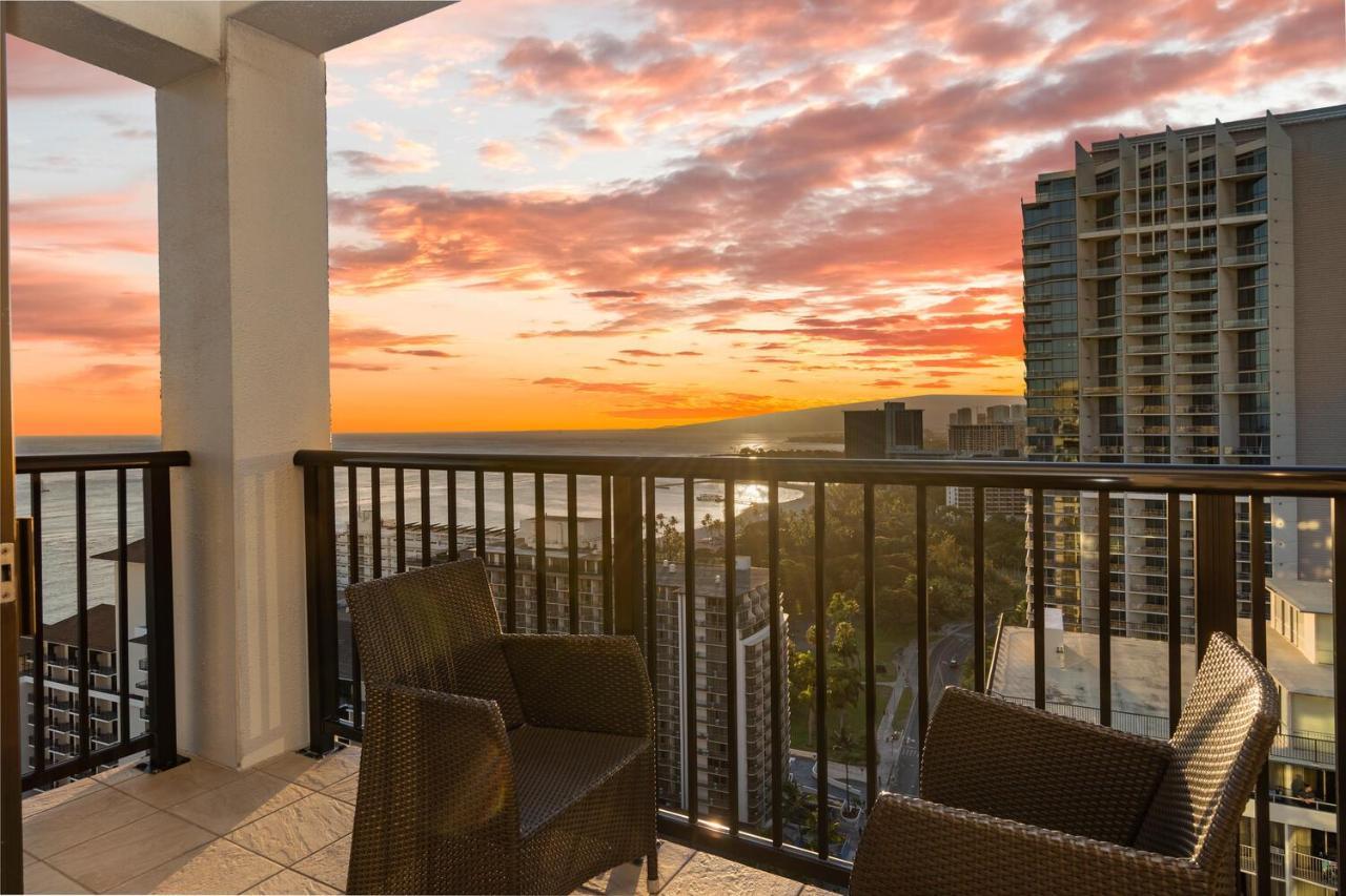Oceanview Penthouse Suite هونولولو المظهر الخارجي الصورة